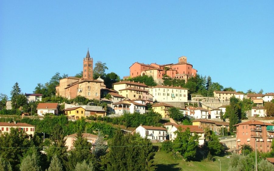 Cortazzone, in the Monferrato hills near Bric del Vento