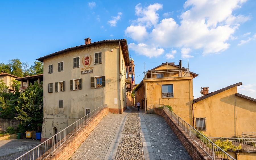 Cunico, in the Monferrato hills near Bric del Vento