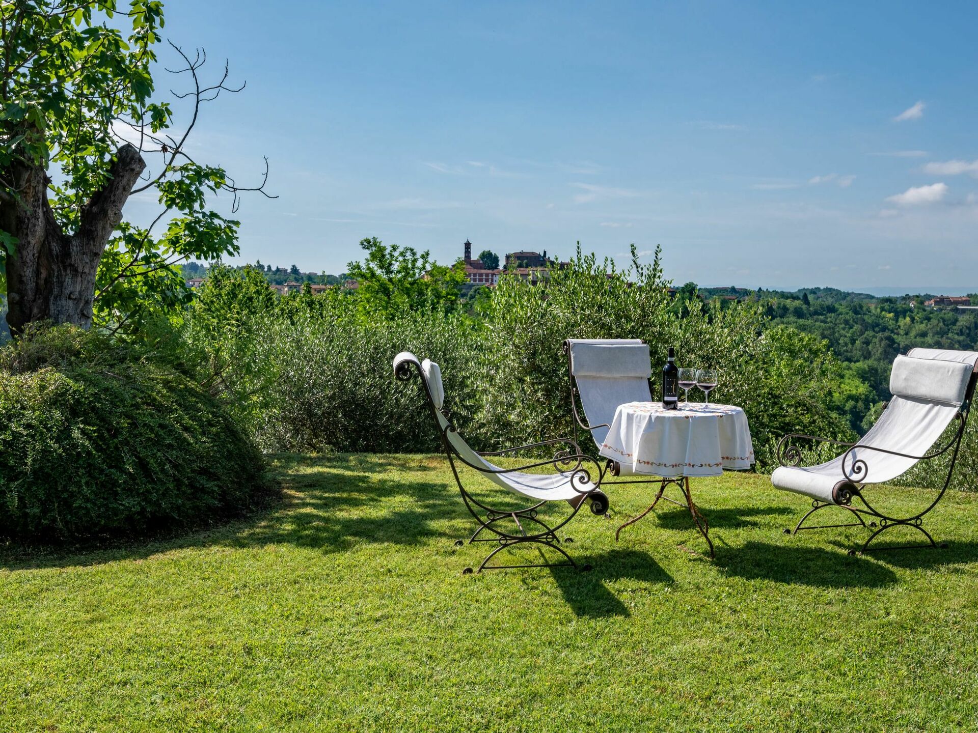 The garden at Bric Del Vento